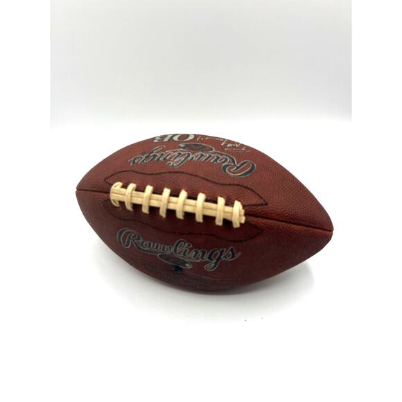 Rawling Football Dura-Hyde Leather Junior Size Brett Favre - Picture 1 of 4